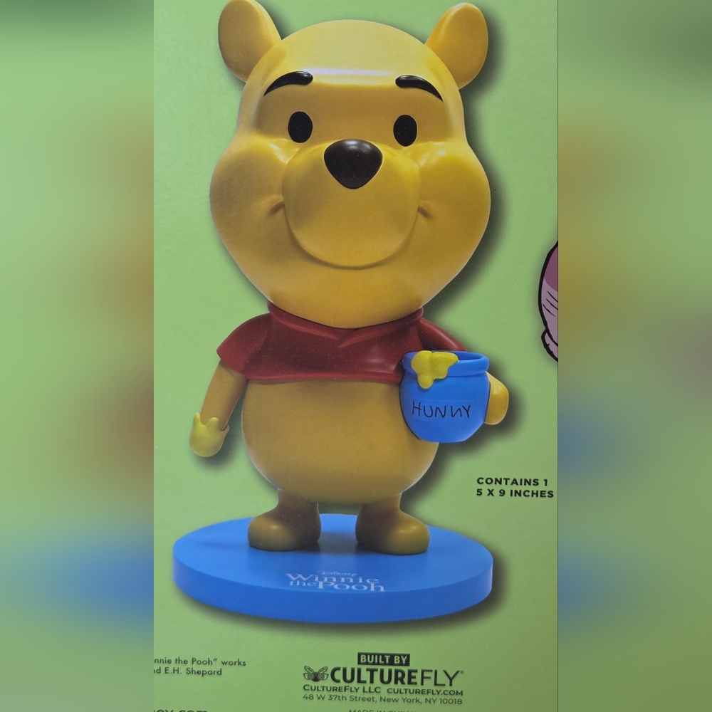 Disney Winnie the Pooh Vinyl Figure NIB